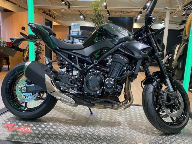 Ｚ９００　２０２６年モデル　エボニー　トラクションコントロール　５インチＴＦＴメーター　クルーズコントロール　ＥＴＣ２．０標準装備