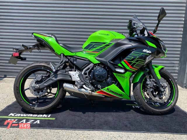 Ｎｉｎｊａ　６５０　ＫＲＴ　２０２４年　カワサキプラザ認定中古車　グリップヒーター　Ｅ／Ｇガード　ＤＣソケット　ロングスクリーン