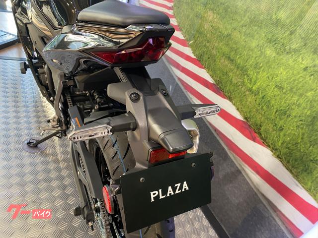 カワサキ Ninja ZX－25R SE 2027年モデル メタリック