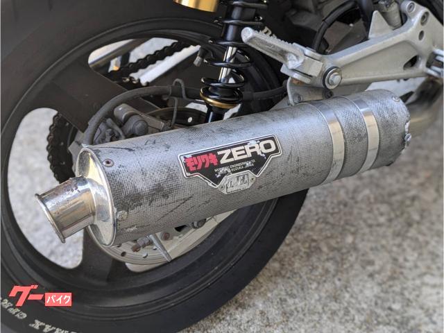 MONCLER ストライプマフラー 黒/赤/白 MONCLER ストライプマフラー 黒/赤/白 MONCLER(モンクレール) マフラー