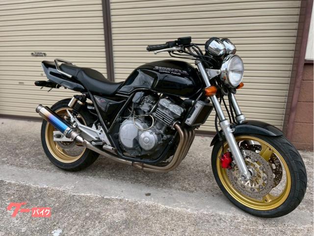 ＣＢ４００Ｓｕｐｅｒ　Ｆｏｕｒ　ブラック　黒　金ホイール　社外マフラー　焼き色　タンデムバー　スーフォア　ネイキッド　中古車