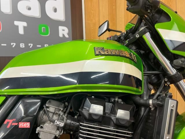 カワサキ ＺＲＸ４００ フェンダーレス コンドルハンドル カスタム多数 キャンディライムグリーン  ２００３年モデル｜株式会社グラッドモーター｜新車・中古バイクなら【グーバイク】