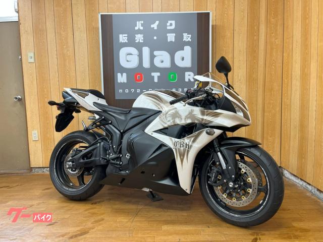 ＣＢＲ６００ＲＲ　パールシーシェルホワイト　スペシャルエディション　期間限定受注生産モデル　トライバルパターンホイール　２００９年