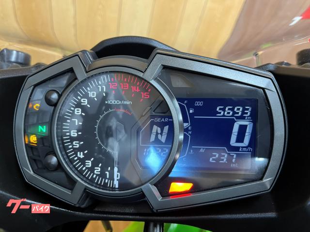 カワサキ Ninja 400 KRT Edition デイトナ製USB
