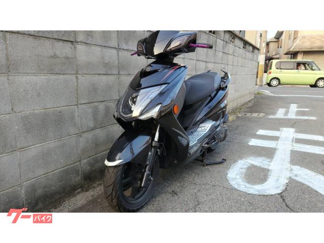 シグナスＸ　ＳＲ　３型　カスタム車両　台湾モデル　ＲＫＲＳＥ　１２５ｃｃ　　ＣｙｇｎｕｓＸ　頸戦