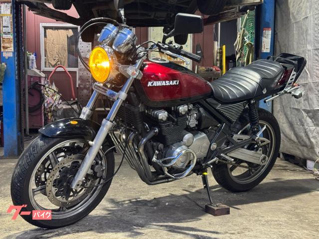ＺＥＰＨＹＲ４００　火の玉　角刈りテールランプ　ファッションタンデムバー　マーシャルヘッドライト　タックロールシート　ワルツ機械　