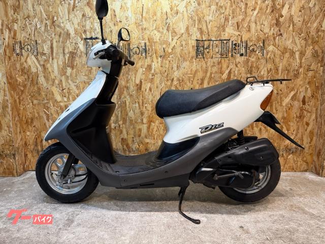 ライブＤｉｏ　ホンダ　２スト　バッテリー新品　シート張り替え済