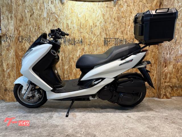 マジェスティＳ　ヤマハ　ＳＧ２８Ｊ型　リアボックス
