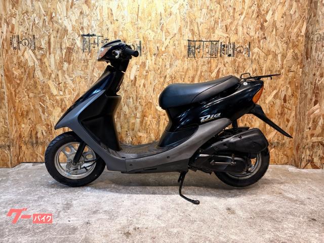 ライブＤｉｏ　ホンダ　ＡＦ３４型　バッテリー新品／シート新品　２スト　原付　スクーター