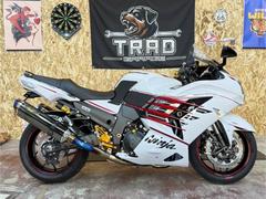 カワサキ　Ｎｉｎｊａ　ＺＸ−１４Ｒ　ハイグレード　最終モデル　ＢＥＥＴフルエキ　バックステップ　フェンレス　スライダー　ＥＴＣ２．０他