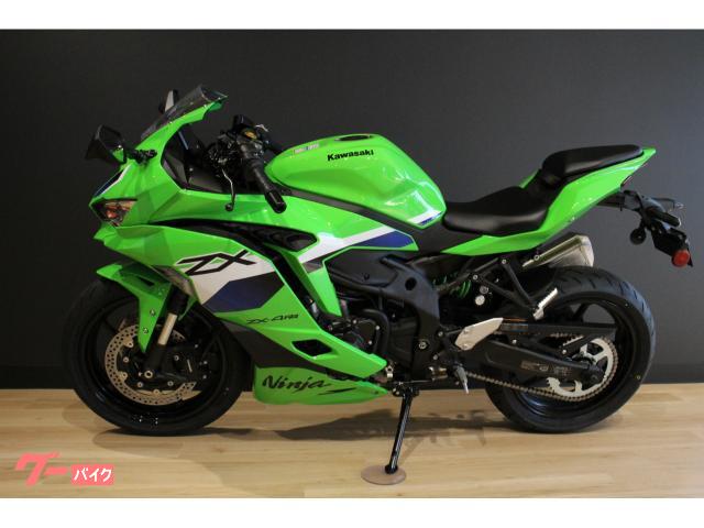 freedomバイク
約80以上のパーツ 
タイヤ×3
ネ… カワサキ Ninja ZX－4RR 26年モデルショーワ製