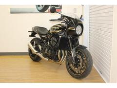 カワサキ　Ｚ９００ＲＳカフェ　２０２３モデル　フレ−ムスライダ−装備