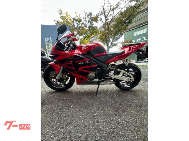 ホンダ　CBR600RR PC37 前期 カスタム車 走行距離10,000km台 車検残あり ホンダ CBR600RR 2003年式 PC37の諸元・スペック情報 | ウェビック