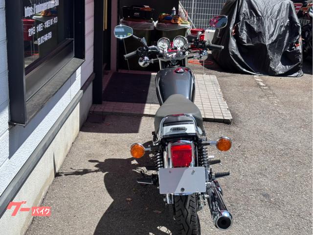 ヤマハ SR400 グレー 2023年モデル 車検対応|株式会社新星 ヤマハ SR400 グレー 2023年モデル 車検対応|株式会社新星