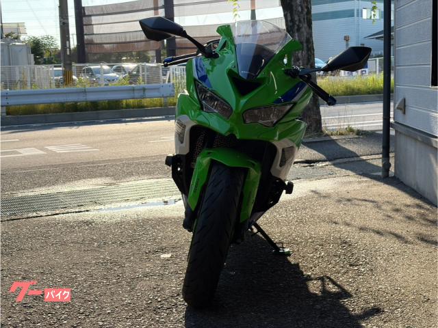 カワサキ Ninja ZX－4RR 40周年カラー TRICKSTAR