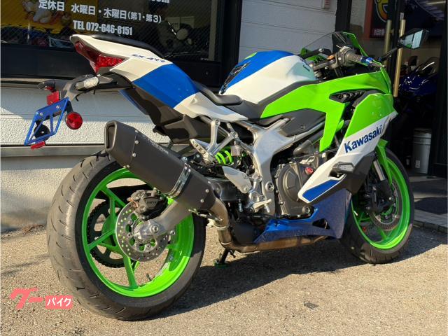 カワサキ Ninja ZX－4RR 40周年カラー TRICKSTAR