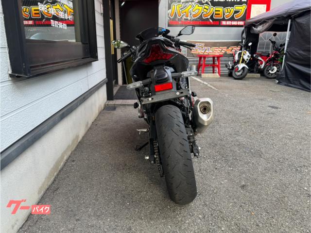 カワサキ Ninja ZX－25R クアッドロック 前後ドラレコ