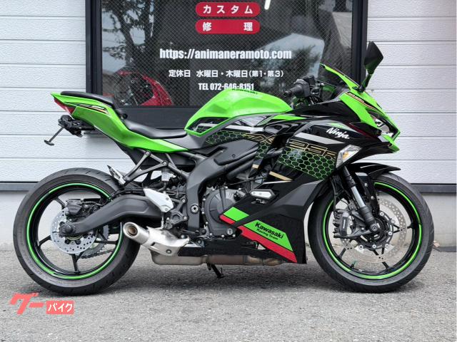中古 ZX-4R ガソリンタンク グリーン KRT 凹みあり 中古 ZX-4R