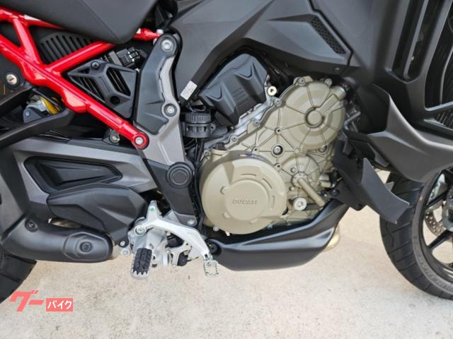 DUCATI V4S — миниатюра 5