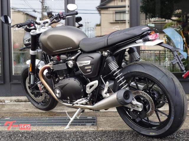 ＴＲＩＵＭＰＨ スピードツイン１２００ マットアイアンストーン／マットストームグレー 新車｜ＴＲＩＵＭＰＨ 京都｜新車・中古バイクなら【グーバイク】