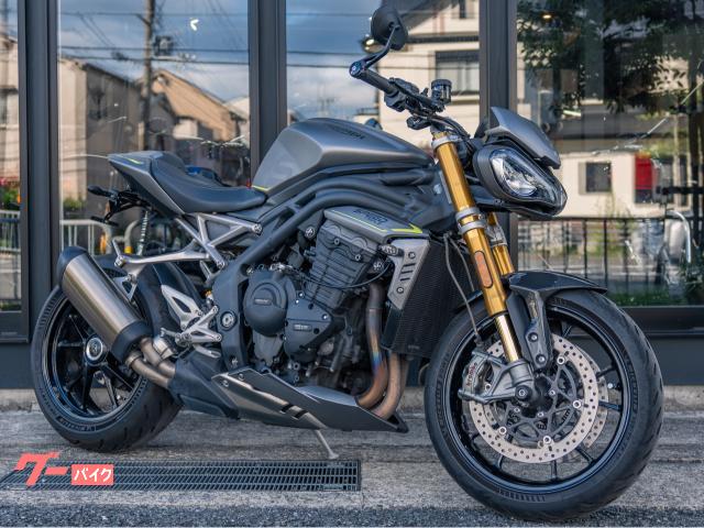 スピードトリプル１２００ＲＳ　マットシルバーアイス　ＥＴＣグリップヒーター等カスタム　中古車