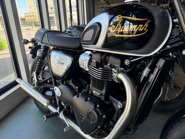 ボンネビルT100 アイコンエディション アルミニウムシルバー／サファイアブラック 新車