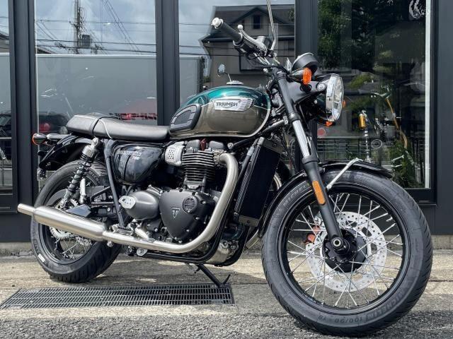 ボンネビルT100 コンペティショングリーン／アイアンストーン 登録済み未走行車