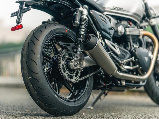 スピードツイン1200 新型モデル アルミニウムシルバー 登録済み未走行車