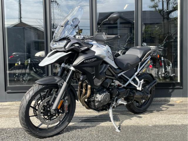 タイガー1200GT PRO スノードニアホワイト 正規ディーラー中古車 登録済み未使用車