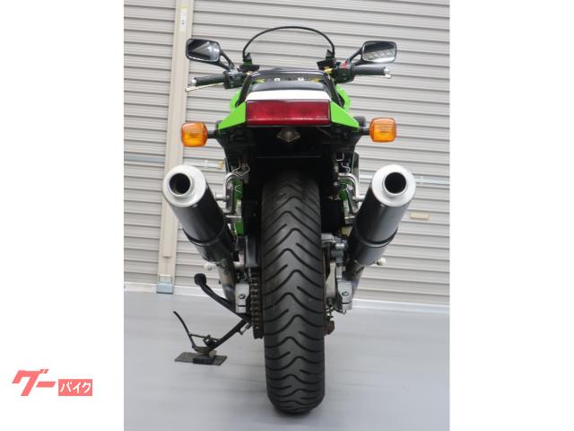 カワサキ GPZ900R OHLINSリヤショック＆チタンマフラー