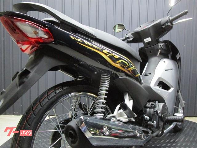 ホンダ ＷＡＶＥアルファ１１０　ベトナムＨＯＮＤＡ　キャブレター仕様　ブラックカラーの画像（大阪府