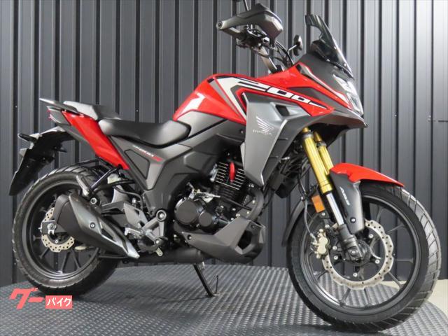 ＣＢ２００Ｘ　ＡＢＳ　インポート　フルデジタルメーター　倒立フォーク　マルチパーパス　スリッパークラッチ