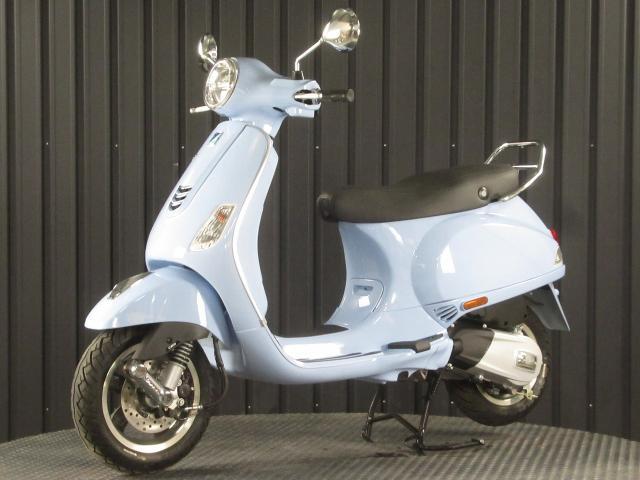 VESPA 125 LEDヘッドライトモデル CBS 国内未発売