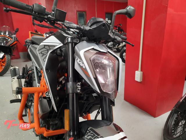 KTM 250デューク CRAZY IRON Wheelie Bar