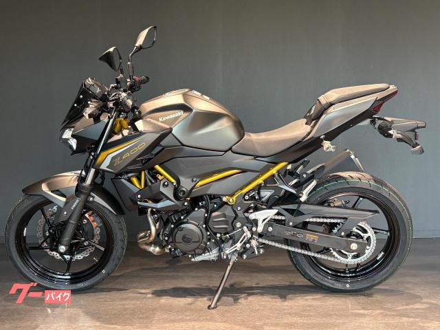 カワサキ Z400 MY2026 メタリックマットグラフェンスチール