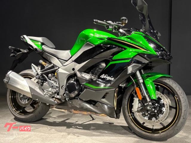 Ｎｉｎｊａ　１１００　ＳＸ　ＭＹ２０２５　エメラルドブレイズドグリーン　メタリックディアブロブラック