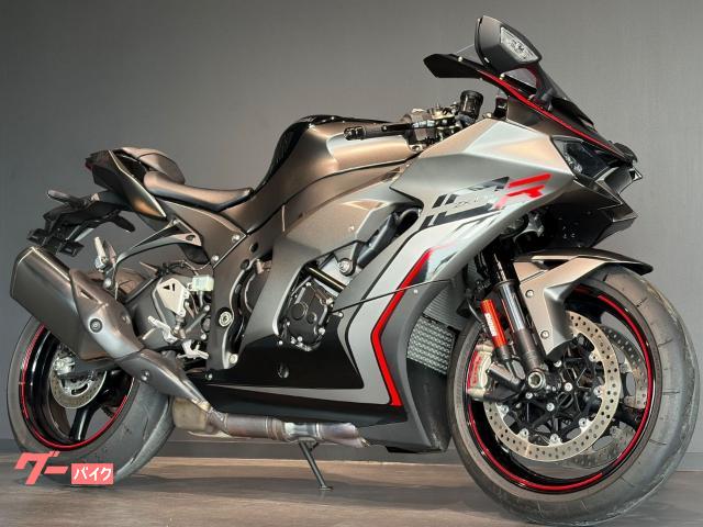Ｎｉｎｊａ　ＺＸ−１０Ｒ　ＥＴＣ装備　グリップヒーター装備　メタリックマットグラフェンスチールグレー／メタリックディアブ