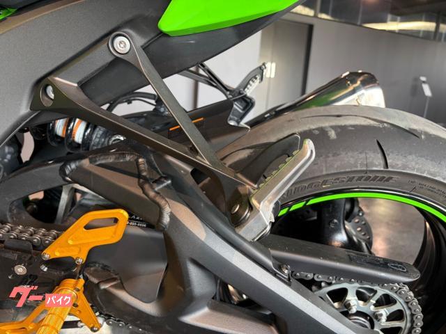 カワサキ Ninja ZX－10R ETC装備 バックステップ装備