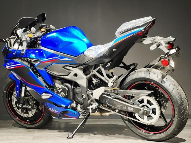 カワサキ Ｎｉｎｊａ ＺＸ－４Ｒ ＳＥ ＭＹ２０２４ 新車 キャンディ 