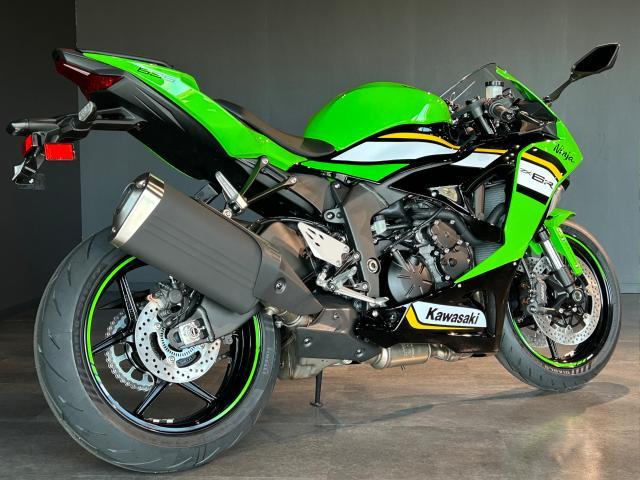 カワサキ Ninja ZX－6R MY2025 ライムグリーン
