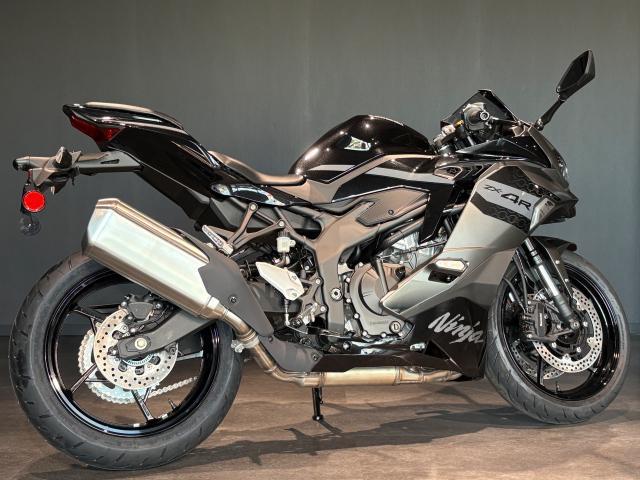 カワサキ Ninja ZX－4R SE MY2026 メタリックマット