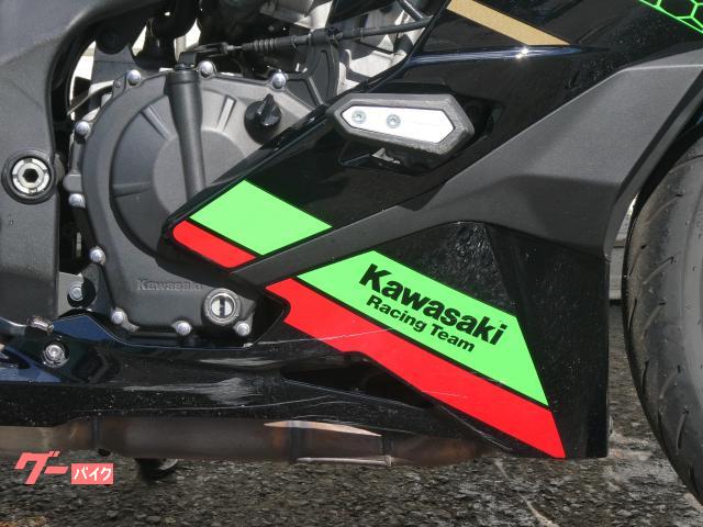 カワサキ Ninja ZX－25R クイックシフター フレーム