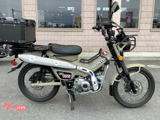 ＣＴ１２５ハンターカブ　ＡＢＳ搭載　ＪＡ５５型　ディアブロシート　モトスキールヘッドライトガード＆フロントキャリア　トップケース