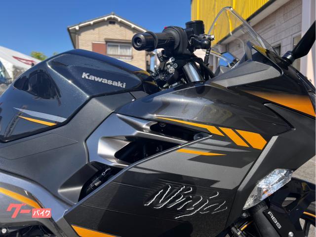 カワサキ Ninja 400 2022年モデル メタリック