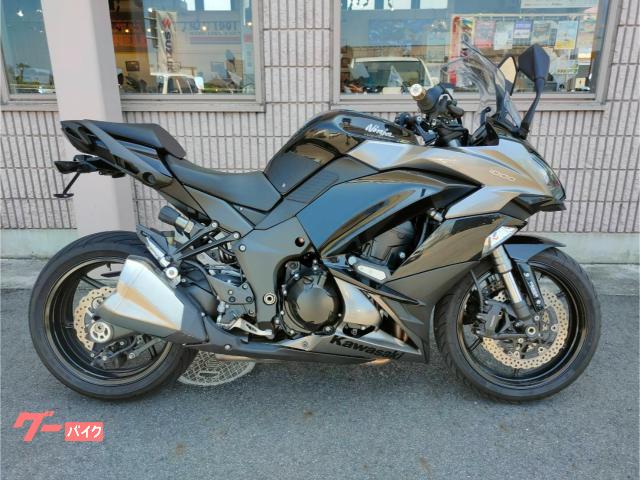 Ｎｉｎｊａ　１０００　ＥＴＣ　フェンダーレス　メットホルダー　スライダー　ＤＣソケット　スペアキー　ＺＸＴ００Ｗ型