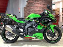 カワサキ　Ｎｉｎｊａ　ＺＸ−２５Ｒ　ＳＥ　ＫＲＴエディション　ＡＢＳ搭載　スライダー　メットホルダー　スペアキー