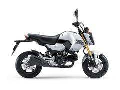 ホンダ　グロム　新車２年保証　ＪＣ９２型　パールホライゾンホワイト