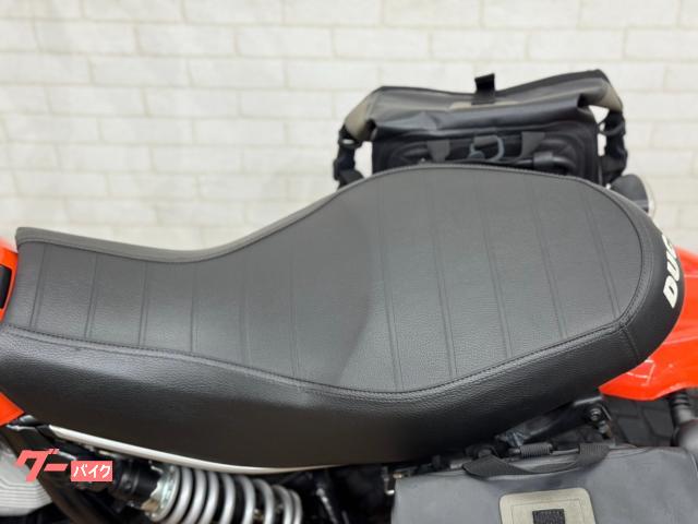DUCATI スクランブラーSIXTY2 サイドバッグ スクリーン