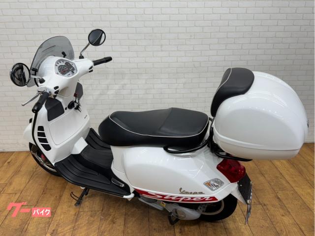 VESPA GTSスーパー150 Rボックス スクリーン Rキャリア 