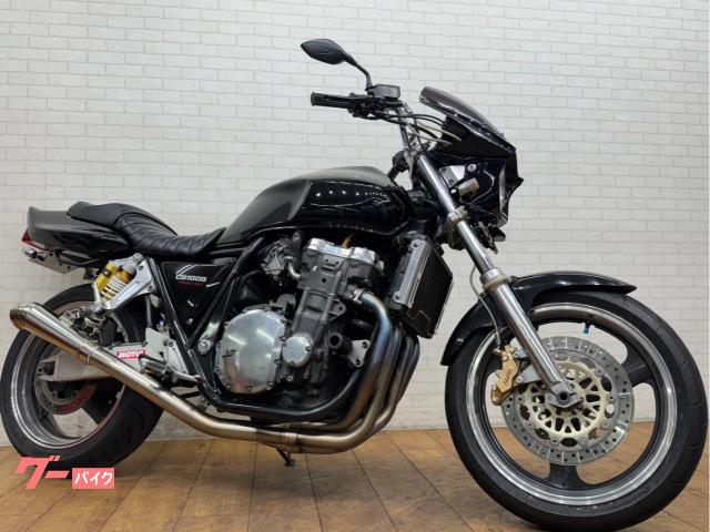 ＣＢ１０００Ｓｕｐｅｒ　Ｆｏｕｒ　社外マフラー　ビキニカウル　エンジンガード　カスタムハンドル　ブレーキマスター